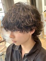 フィフス 大分(fifth)&nbsp;大分メンズパーマ波巻きパーマプードルパーマッシュウルフ強め