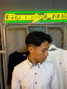 グリーディーフォックス 代々木(Greedy FOX) 波巻き/ハイライト/マッシュパーマ/ウルフ[シェービング]