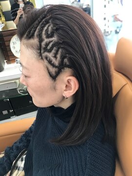 髪技空間アノン(anon) コーンロウ