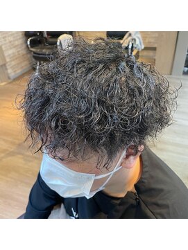 ヘアーリゾートガーデンバイトロント 船橋法典店(Hair Resort Garden by Toronto) ツイストパーマ 【船橋、西船橋、市川大野、新船橋、塚田】