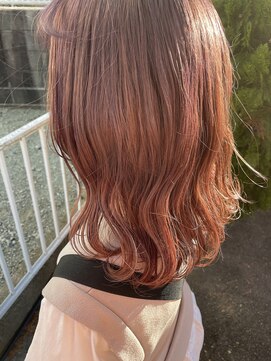 トムヘアー(TOM HAIR) ミディアム×ピンクカラー
