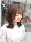 柔らかベージュカラー