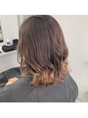 ピンクベージュ系グラデーション