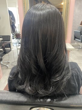 トゥーレ(Tule) オリーブグレージュ