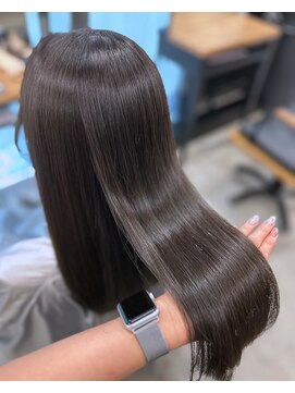 アリュウル 表参道(ALLURE) Ice Greige ◎矢口