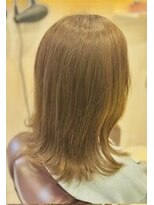 レーヴ(REVE)&nbsp;イルミナカラーでオリーブベージュ♪