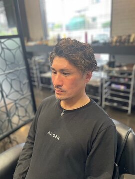 ヒロザバーバー(HIRO THE BARBER) ツイストスパイラル　宇部市/理容室/理容院/メンズパーマ