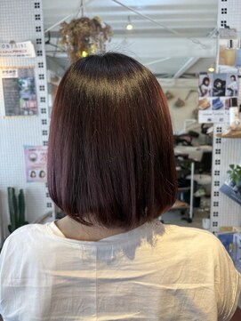 ビーバーム(Bee Balm) ボブ