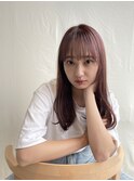 ピンクベージュ