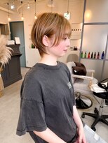 シシ 大宮(She 2.) 前下がりショート/小顔似合わせショート/顔まわりレイヤー