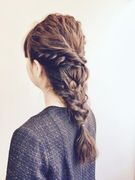 セレンディピティ(SERENDIPITY hair design) ルーズアレンジ なみなみ