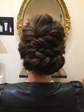 シャイニングアウェイ(Shining a way) タイトロープ