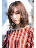 レア 渋谷(Le'a)&nbsp;【Le'a渋谷】長めレイヤーボブディ　斜めバング　小暮