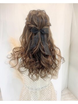 レア(Le'a) おでかけハーフアップ♪