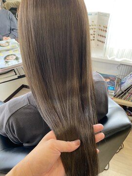 コアフィールフィス(COIFFURE fils) 新規お得クーポンあり【見附　今町】M3Dストレートヘア