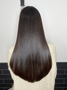 デューヘアー(due hair) 髪質改善×縮毛矯正×透明感グレージュカラー×サラ艶ロング