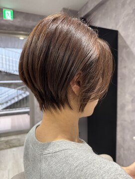 アルカナ(Arcana) ショートボブスタイル/ツヤ感カラー