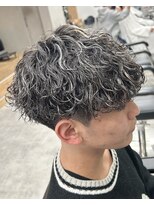 ラヴィズムバイフィフス(LUVISM by fifth) 波巻きツイストスパイラル波打ちパーマフェザーパーマ/新潟