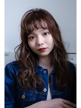 チャンドット(chan.) ≪chan.≫グレージュカラー美髪セミロング