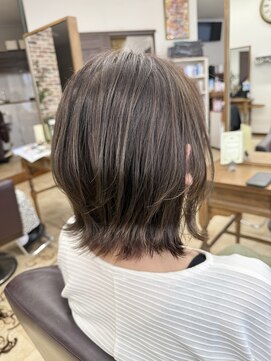 トップスタイル リッチ 夏のレイヤースタイル