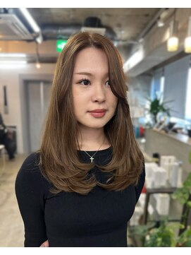 クオーレ(CUORE) ~たっぷりレイヤーカット~