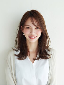 e.m.a プレミアムビューティーサロン 栄駅店(e.m.a PREMIUM BEAUTY SALON) レイヤーカット/イメチェン/外ハネボブ/美髪/ワイドバング/髪型