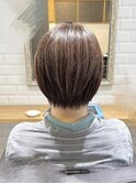 30代/40代/50代 白髪ぼかしカラー × ショートスタイル