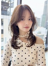 アルマフォー(Alma four)&nbsp;ミルクティーブロンド/ダークブルー/デジタルパーマ/四条烏丸