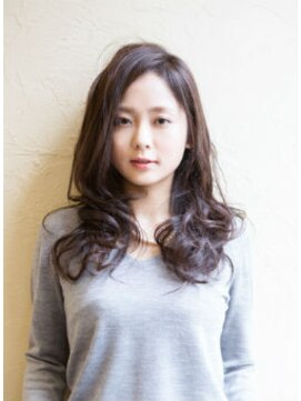 ヘアメイク アーリア(hair make aria) ゆるやかフェミニン