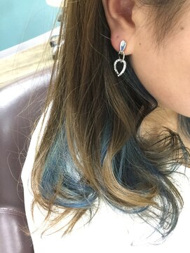 ヘアースタジオココルッチ(hair studio CoCo-Rucchi) イヤリングカラー