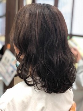 クアトロ グランシュ 川崎店(QUATRO × GranCieux) 【QUATRO】愛されブラウン