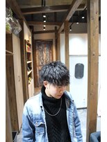 ヴェン(ven)&nbsp;重ためなのに超束感！！前下がりマッシュ