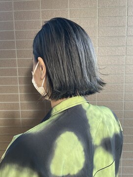 カール 鶴川店(K：R) 大人ボブ×スモーキーアッシュスタイル