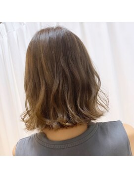 フィゼル 福島店(fizelle) ベージュカラー