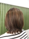 レイヤーショートボブ
