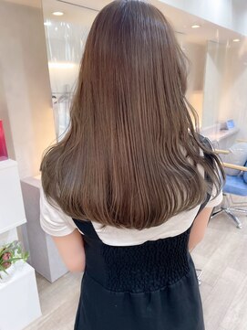 ジーナ 名駅(XENA.) 《xena/haru》赤味なし☆柔らかベージュ＊