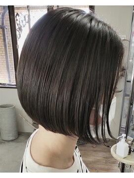 ニコ(nico...) ミニボブ×アディクシーカラー+TOKIOトリートメント☆