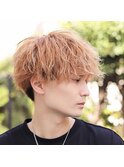 ツーブロックマッシュミルクティハイトーン無造作波巻き王道