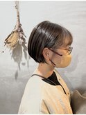 ショートボブ