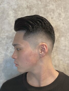 ティーズ アカサカ(T's AKASAKA) ハイスキンフェード