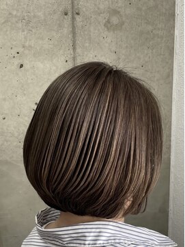 ジィージ 我孫子店(Jieji) 白髪ぼかしハイライト　９