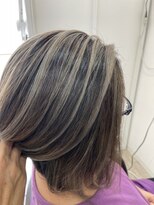 リップス(Ripps)&nbsp;白髪ぼかしコントラストハイライト＆バレイヤージュハイライト