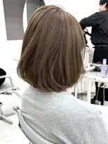 ヒン(HIN)&nbsp;ナチュラルベージュ