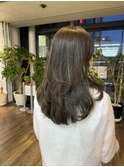 オリーブベージュ　レイヤーカット　20代30代40代　セミロング