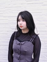 ウォーターリリー(Water Lily)&nbsp;【外ハネ肩下ボブ】くびれヘアミディアムミニウルフ