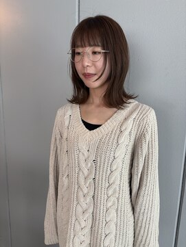 ヤリーバイミクマル(yaree by micmal.) ブリーチなしベージュカラーミディアムぱつっとボブ姫カット