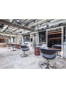 NEWOPEN☆大人のショート・ボブ、白髪ぼかしに定評！高技術の前髪×顔周りカットで圧倒的な小顔へ導く[柏]