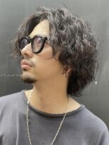 フィフス 大分(fifth)&nbsp;大分メンズミディアムセンターパートツイストスパイラルパーマ