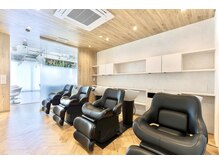 髪質改善カラーが大人気☆ケアしながらブリーチカラーができる◎