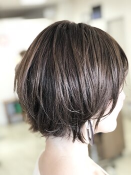 ジャイロ(GYRO)の写真/【シャンプ-カット+トリ-トメント￥5500】あなたの髪に責任を持って担当するので、リピート率の高さが自慢♪